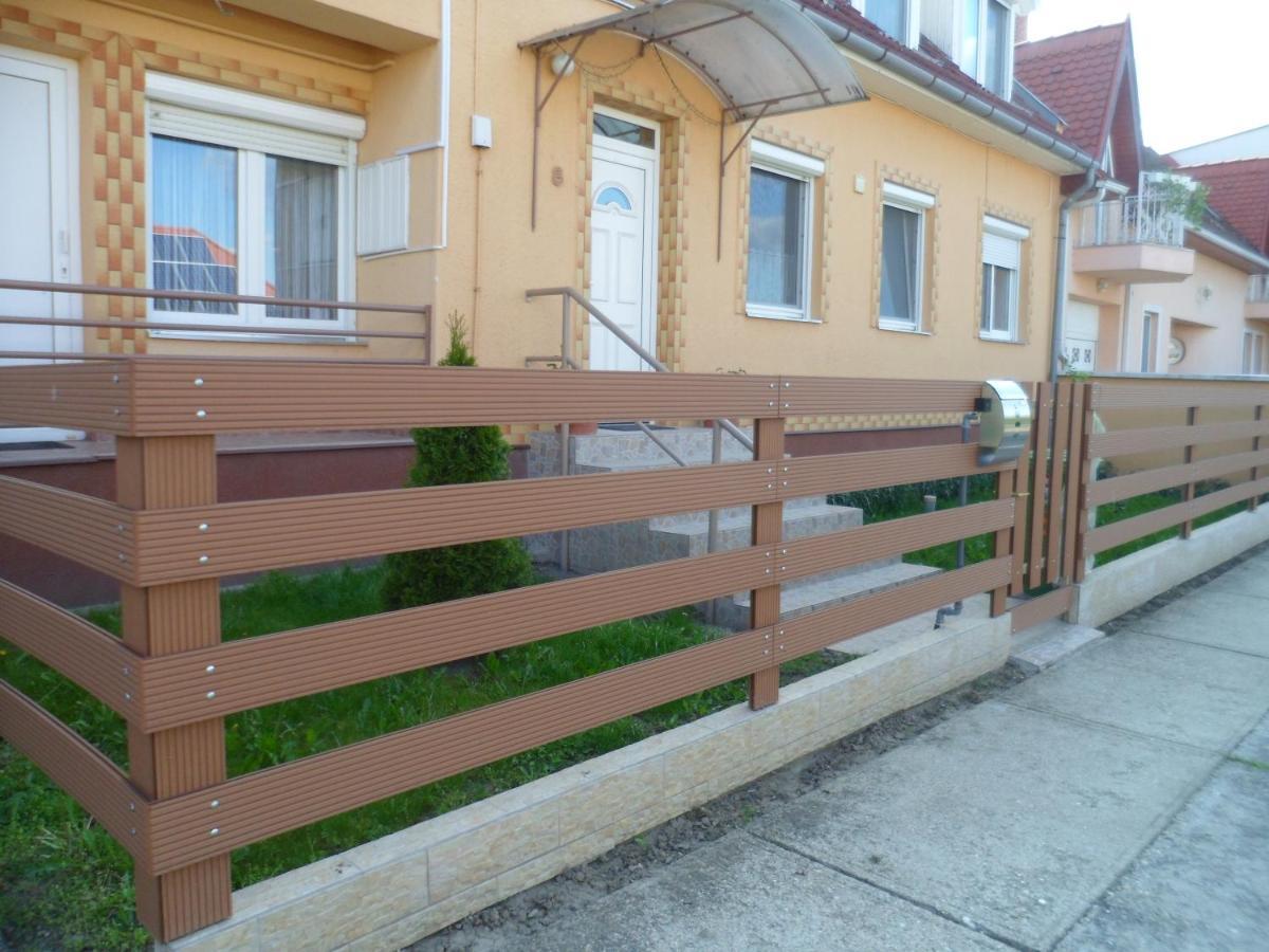 Makai Apartman Hotel Hajdúszoboszló Exterior foto